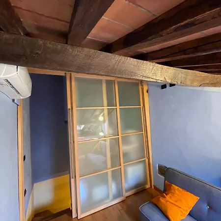 The Small Sweet House Apartment *